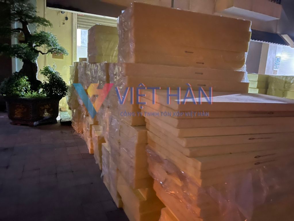 Tiêu chí chọn mua xốp tôn nền tại quận Cầu Giấy