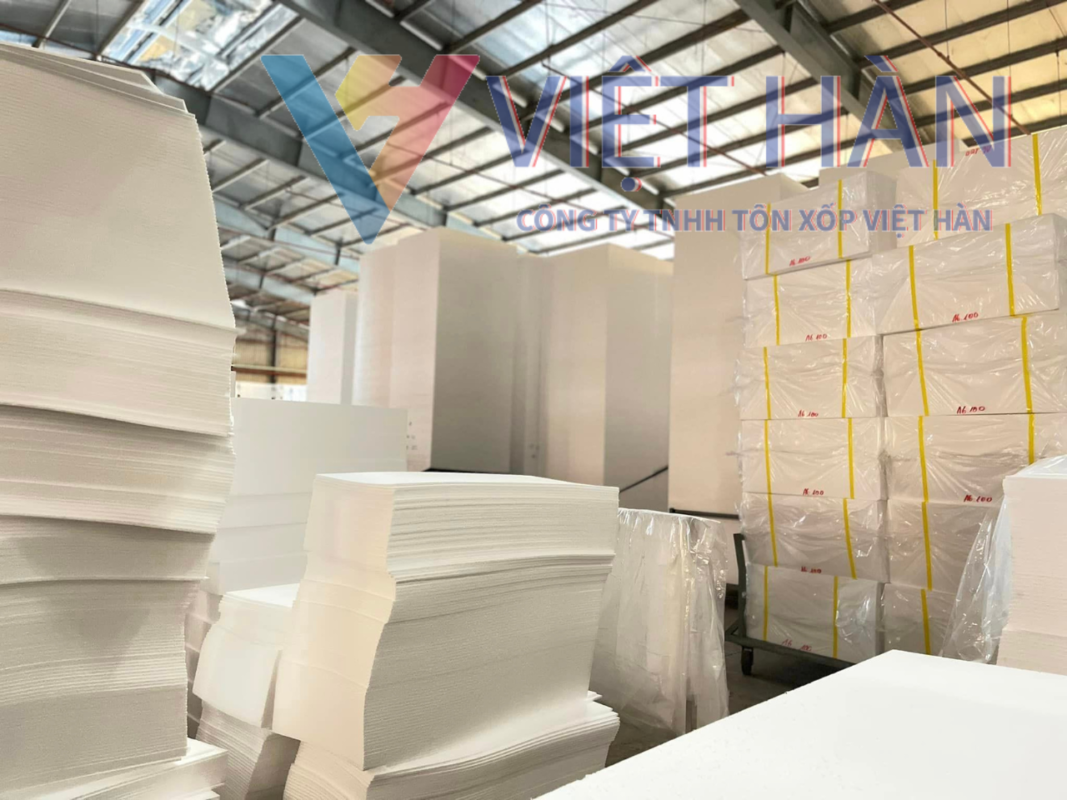 Xốp cách nhiệt mái tôn